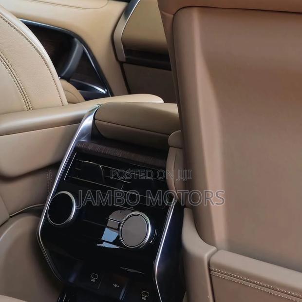 Land Rover Range Rover 2023