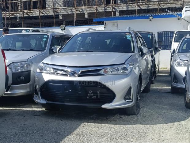 Toyota Corolla Fielder 1.5 Petrol AWD 2020 Silver
