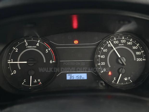 Toyota Hilux 2019 Gray