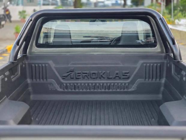 Toyota Hilux 2019 Gray