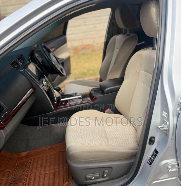 Toyota Mark X 2.5 RWD 2010 Silver