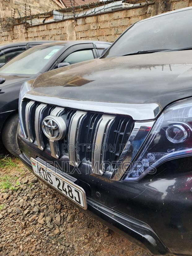 Toyota Land Cruiser Prado 2.7 2017 Black