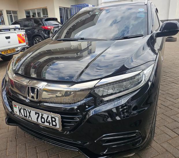 Honda Vezel 2020 Black