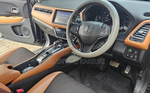 Honda Vezel 2020 Black