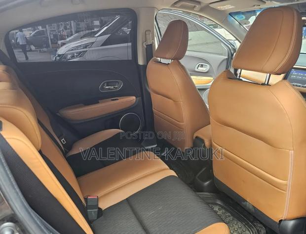 Honda Vezel 2020 Black