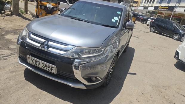 Mitsubishi Outlander ES AWC 2016 Silver