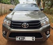 Toyota Hilux 2024 Gray for sale