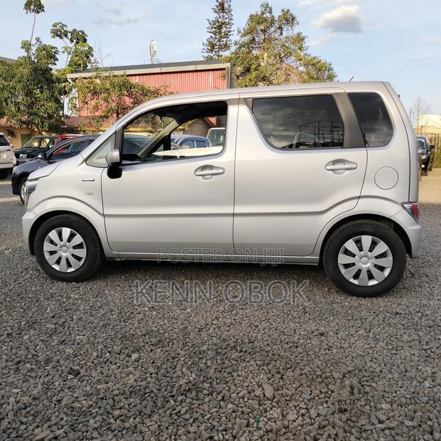 Suzuki Wagon R 660 Hybrid FWD 2019 Silver