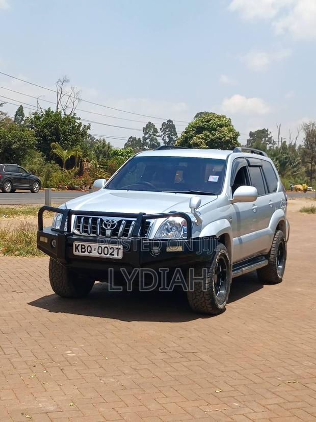 Toyota Land Cruiser Prado 2004 Silver