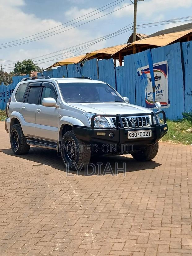 Toyota Land Cruiser Prado 2004 Silver