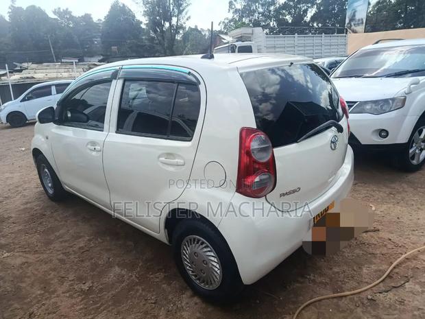 Toyota Passo 2013 White