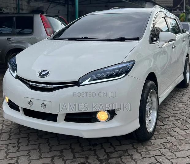 Toyota Wish 2015 White