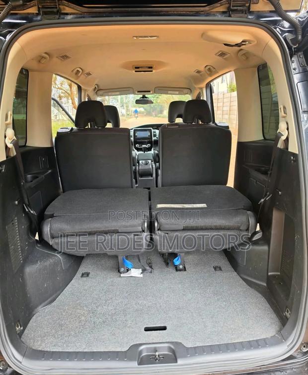 Nissan Serena 2017 Matt Black