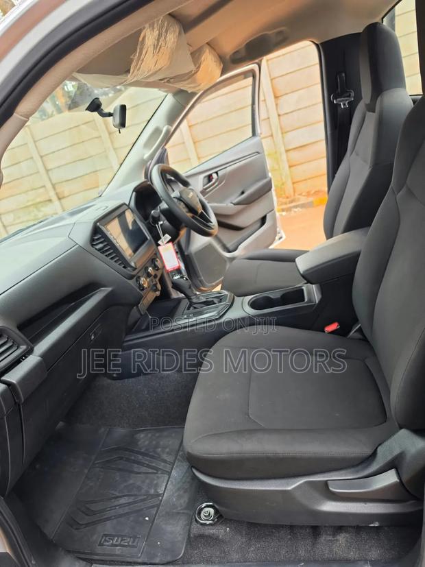 Isuzu D-MAX 2026