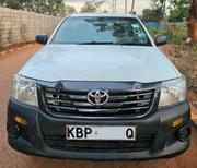 Toyota Hilux 2011 Ivory for sale