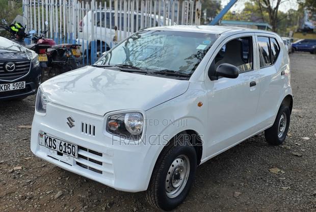 Suzuki Alto 2017 White