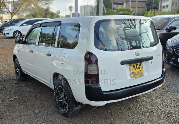 Toyota Probox 2010 White