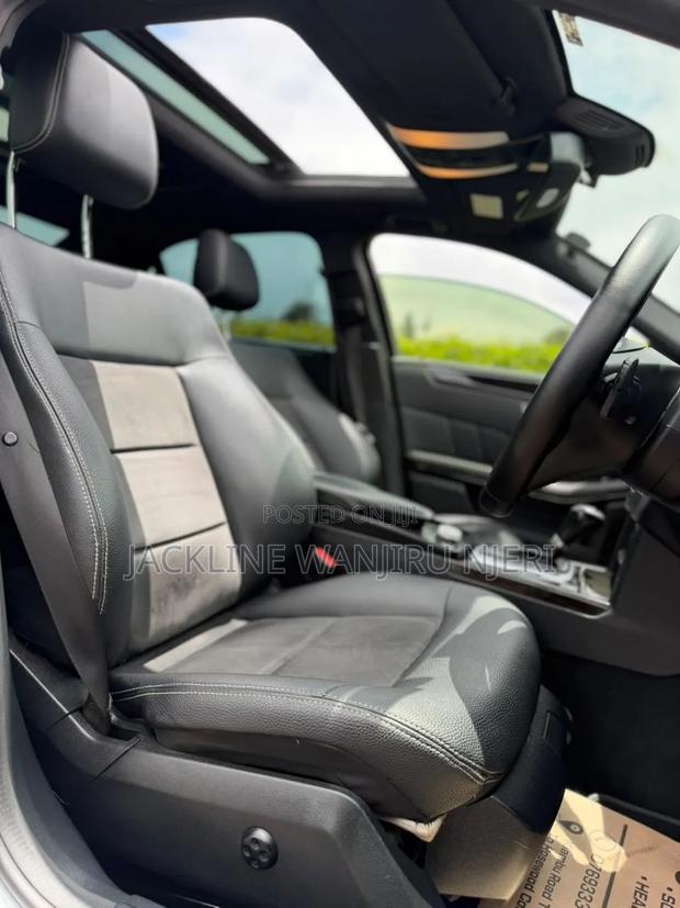 Mercedes-Benz E250 2010 Silver