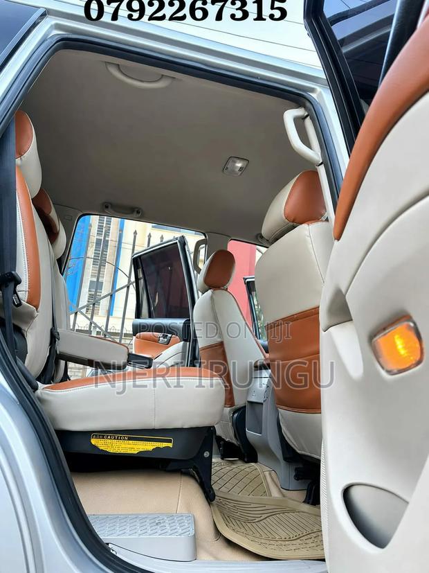 Toyota Land Cruiser Prado 2004 Silver