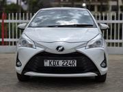 Toyota Vitz 2019 Silver for sale