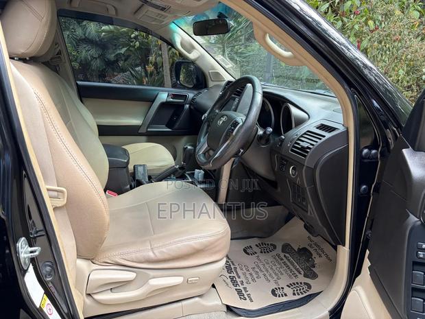 Toyota Land Cruiser Prado 3.0 TD 2012 Black