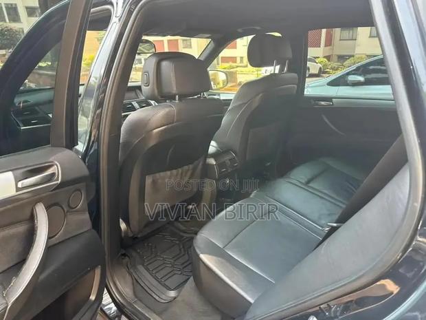 BMW X5 2010 Black