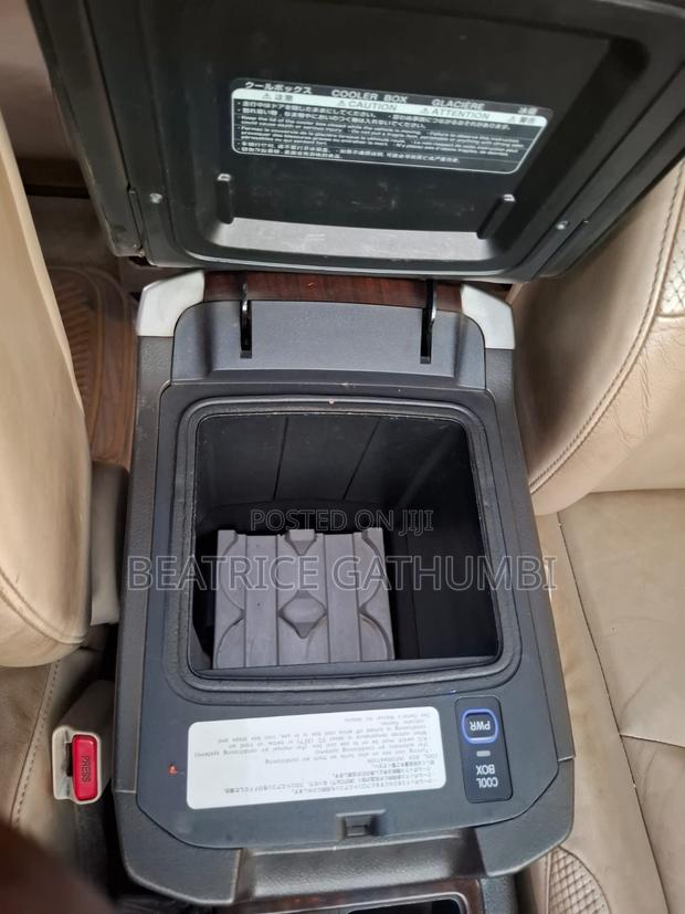 Toyota Land Cruiser Prado 2010 Black