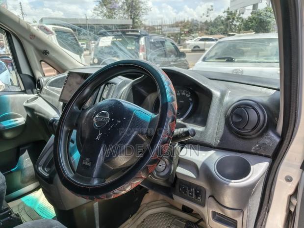 Nissan NV200 2011 Silver