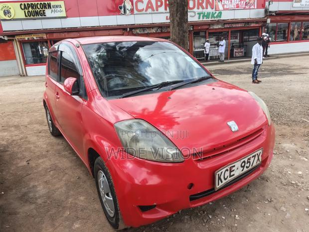 Toyota Passo 2005 Red