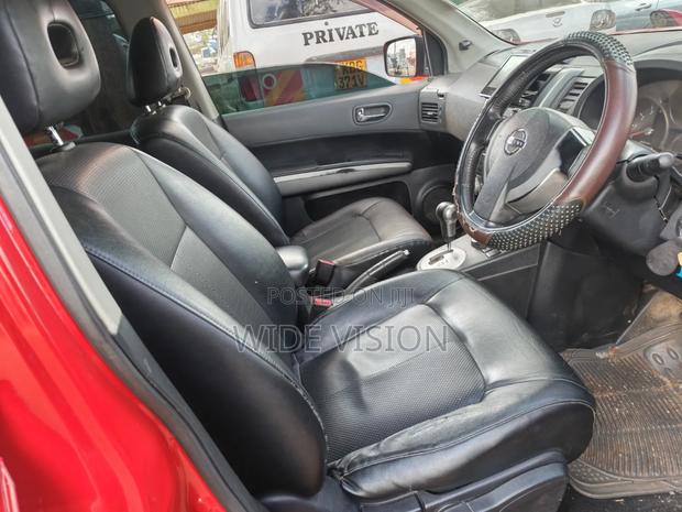 Nissan X-Trail 2013 Red