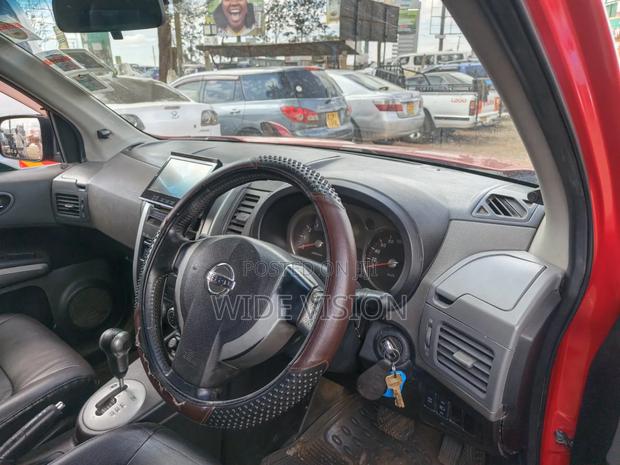 Nissan X-Trail 2013 Red