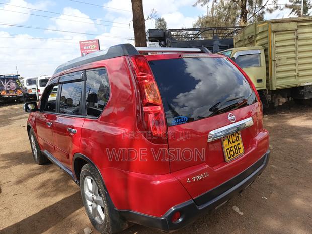 Nissan X-Trail 2013 Red