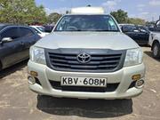 Toyota Hilux 2013 Gold for sale