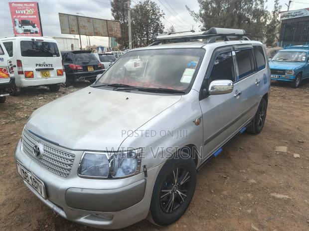 Toyota Succeed SV Premium 2014 Silver