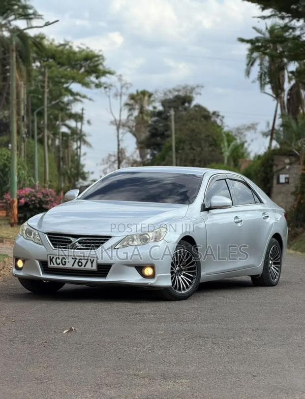 Toyota Mark X 2010 Silver