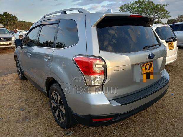Subaru Forester 2.0XT Premium AWD 2016 Silver