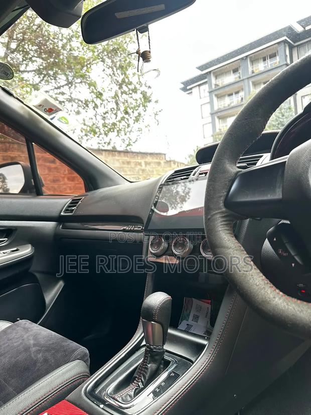Subaru Impreza WRX STI 2.0 AWD 2014 Red