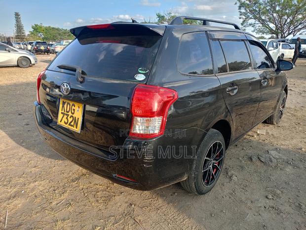 Toyota Corolla Fielder 1.5 Petrol FWD 2015 Black