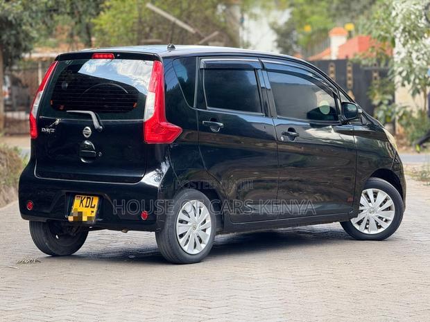 Nissan Dayz 2015 Black