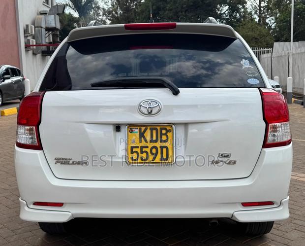 Toyota Corolla Fielder 1.5 Petrol FWD 2014 White