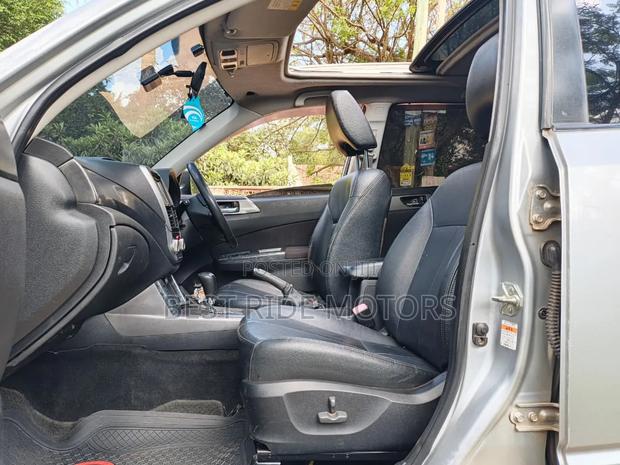 Subaru Forester 2011 Silver
