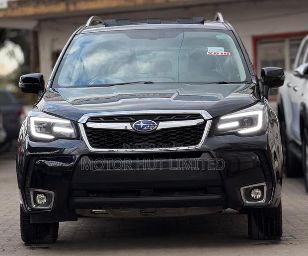 Subaru Forester Premium AWD 2019 Black