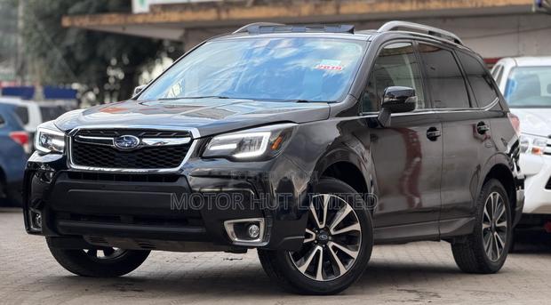 Subaru Forester Premium AWD 2019 Black