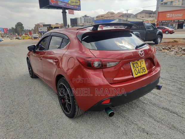 Mazda Axela 2015 Red