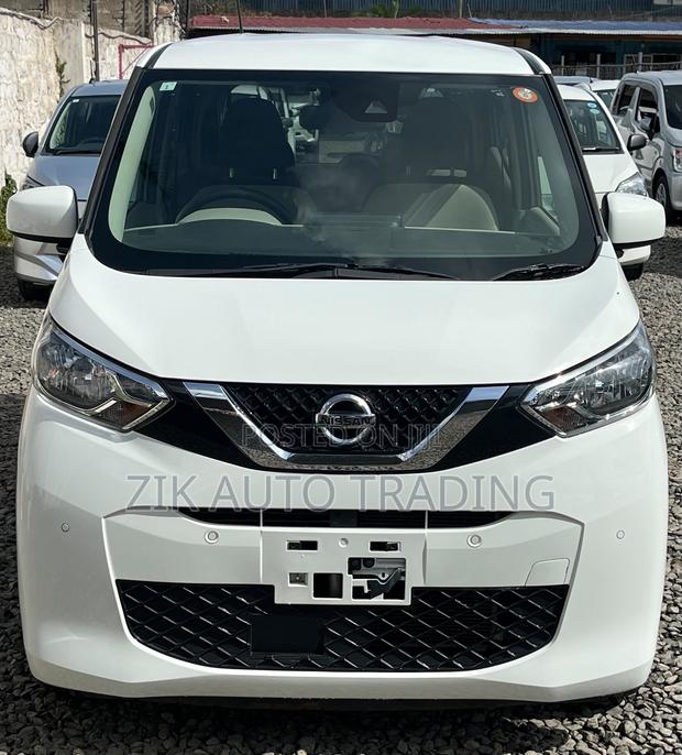 Nissan Dayz 2021 White