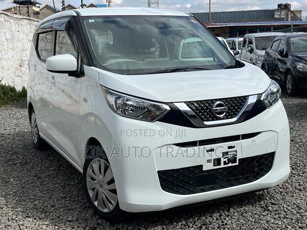 Nissan Dayz 2021 White