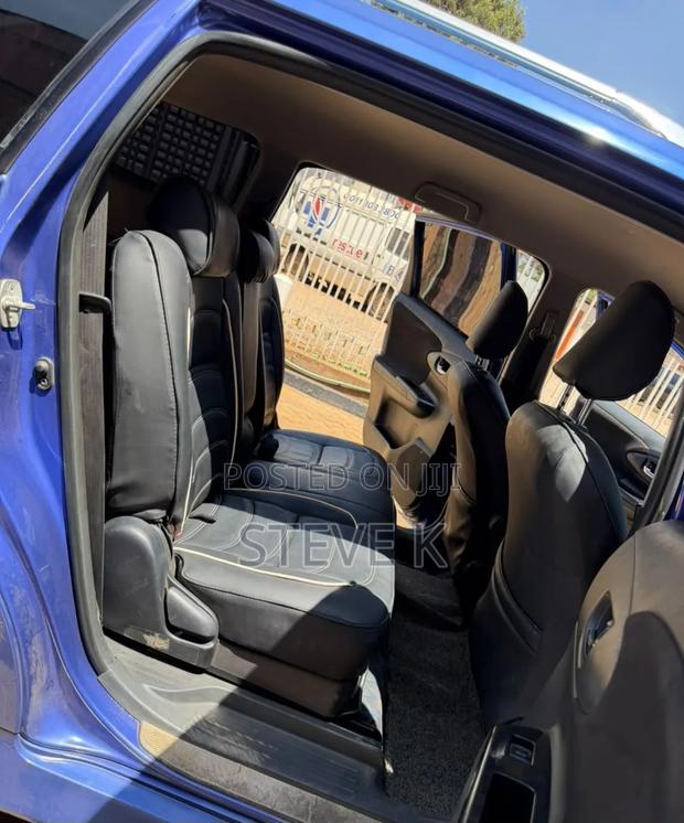 Toyota Wish 2014 Blue