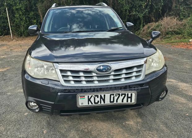 Subaru Forester 2010 Black