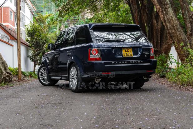 Land Rover Range Rover Sport 2011 Blue