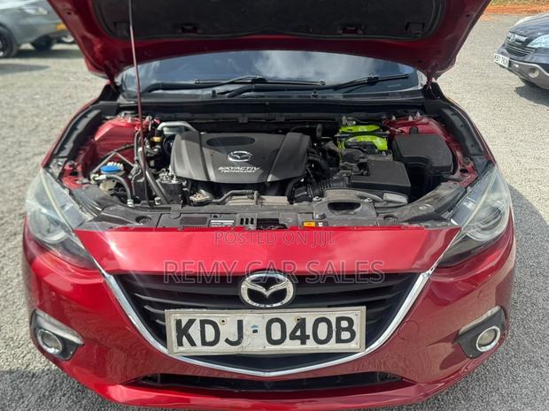 Mazda Axela 2015 Burgundy